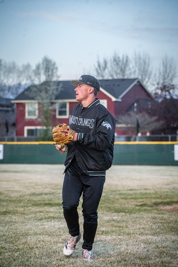 ezxports's tweet image. Custom baseball jackets designed for comfort, style, and team pride, on and off the field. ⚾🔥
Level up your team’s look now: ezxports.com

#Ezxports #BaseballJacket #CustomTeamWear #MustangsBaseball #SportsApparel #CustomJackets #TeamGear #BaseballLife