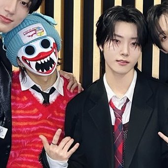 Riwa🦊🤡HRtzwav💗🌊 tweet media