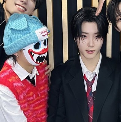 Riwa🦊🤡HRtzwav💗🌊 tweet media