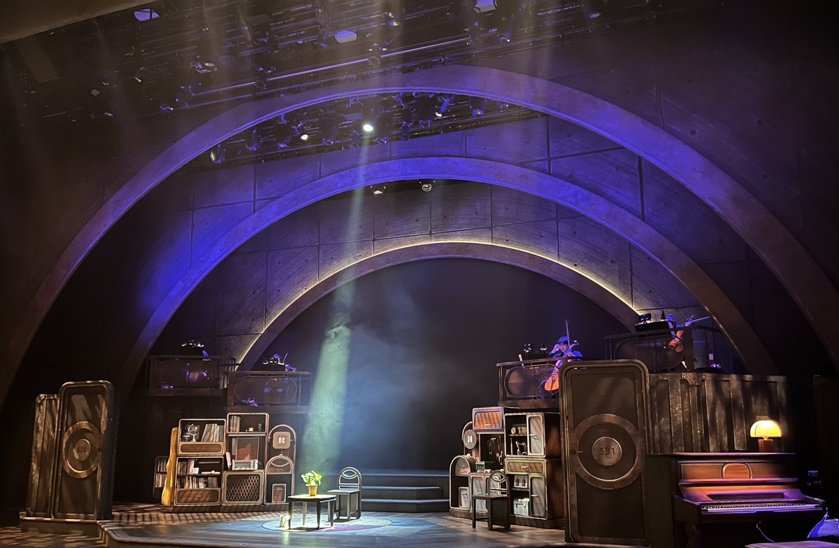 긍 영실 님 어햎 관극 오심!!