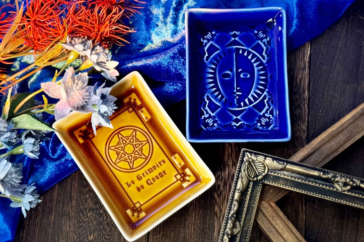 p30th グッズ紹介📢】 ベルベットルームや、ペルソナ全書をモチーフと