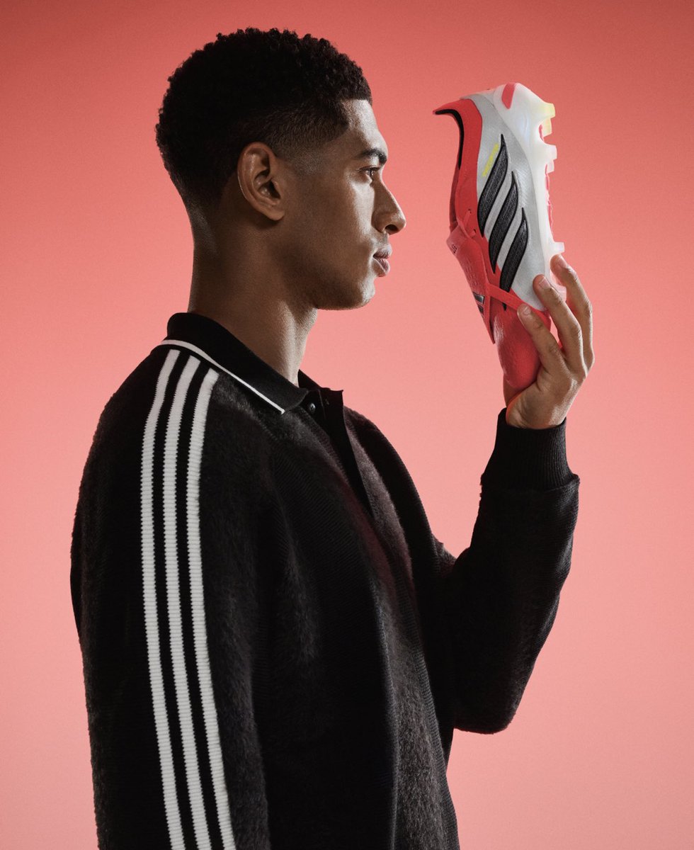 JudeUniverse5's tweet image. 🚨JUDE BELLINGHAM aka THE FACE OF ADIDAS PREDS 😍

#TeamJude #AdidasPredator #BornForGoals