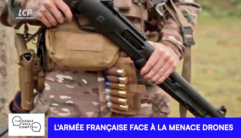 Tom_Antonov's tweet photo. French soldiers (@2eRIMa) train with Benelli SuperNova Tactical shotguns as counter-drone solution against small aerial threats. via @LCP https://t.co/DLMLhr7ejq