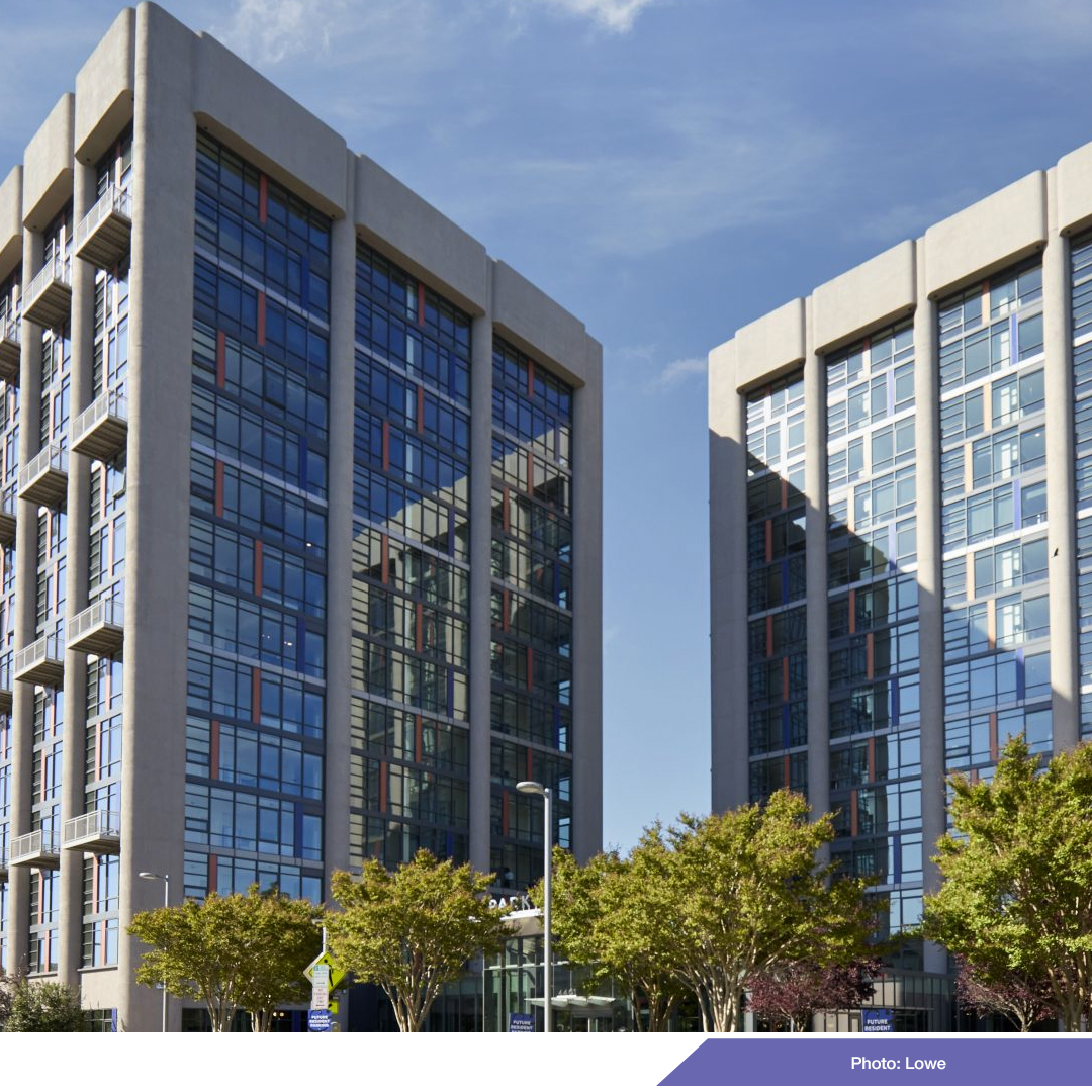 advancedwindow's tweet image. Our Park + Ford installation project in Alexandria was a great project, reskinning existing buildings to modernize them and create a high-energy community. Partners: Lowe, @bonestraharesign, Whiting Turner
#glassandglazing #glazingexperts #windowsystems