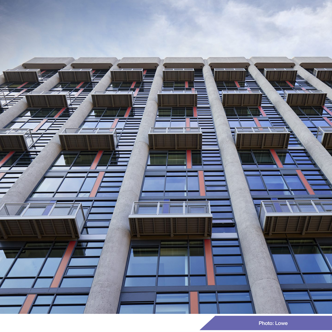 advancedwindow's tweet image. Our Park + Ford installation project in Alexandria was a great project, reskinning existing buildings to modernize them and create a high-energy community. Partners: Lowe, @bonestraharesign, Whiting Turner
#glassandglazing #glazingexperts #windowsystems