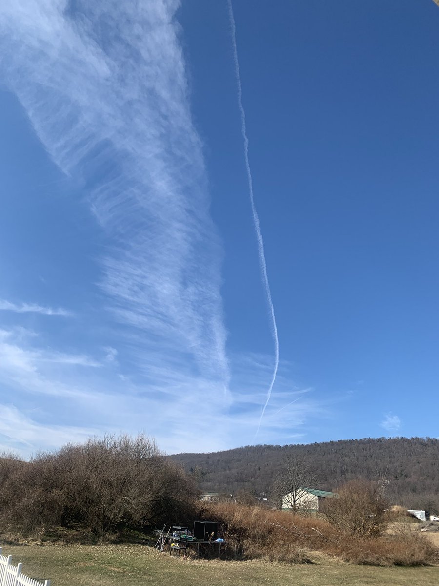 HadleyRob's tweet image. Aerial spraying continues over PA!