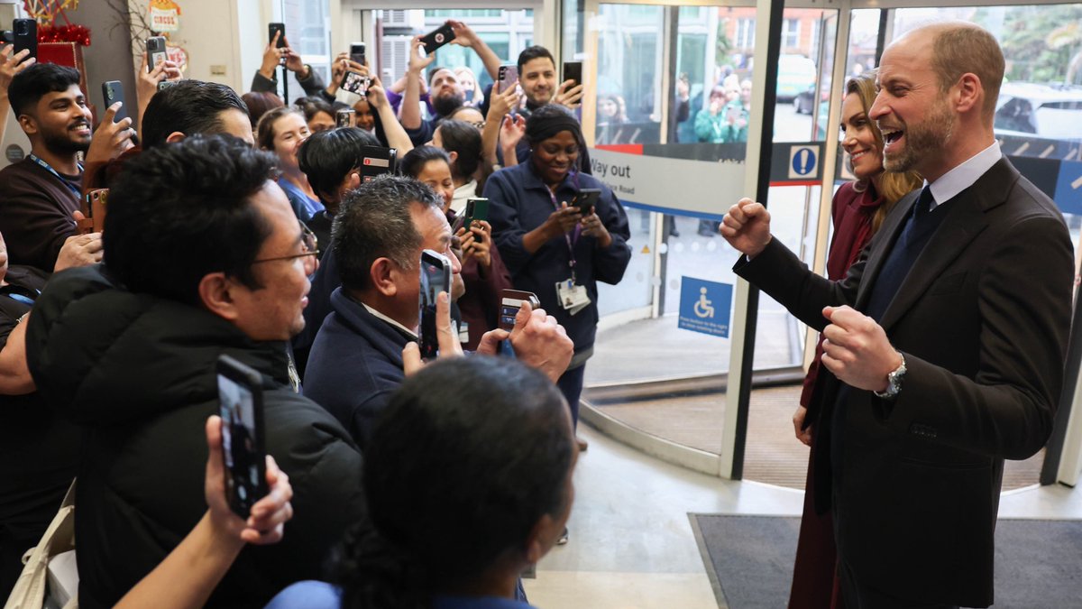 The Prince And Princess of Wales visiting the Charring Cross hospital in London for the first joint engagement of the year, Ahead of Catherine’s 44th birthday tomorrow😍
   Such Brilliant Pictures and Mood🤩
#PrinceWilliam
#PrincessCatherine