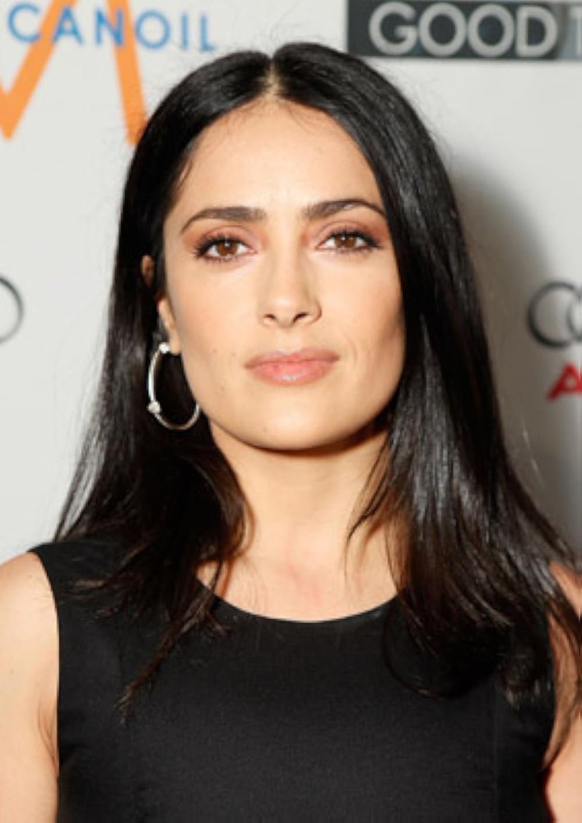 J_BrandHQ's tweet image. Be honest 👀

Salma Hayek or Megan Fox? 😅🔥