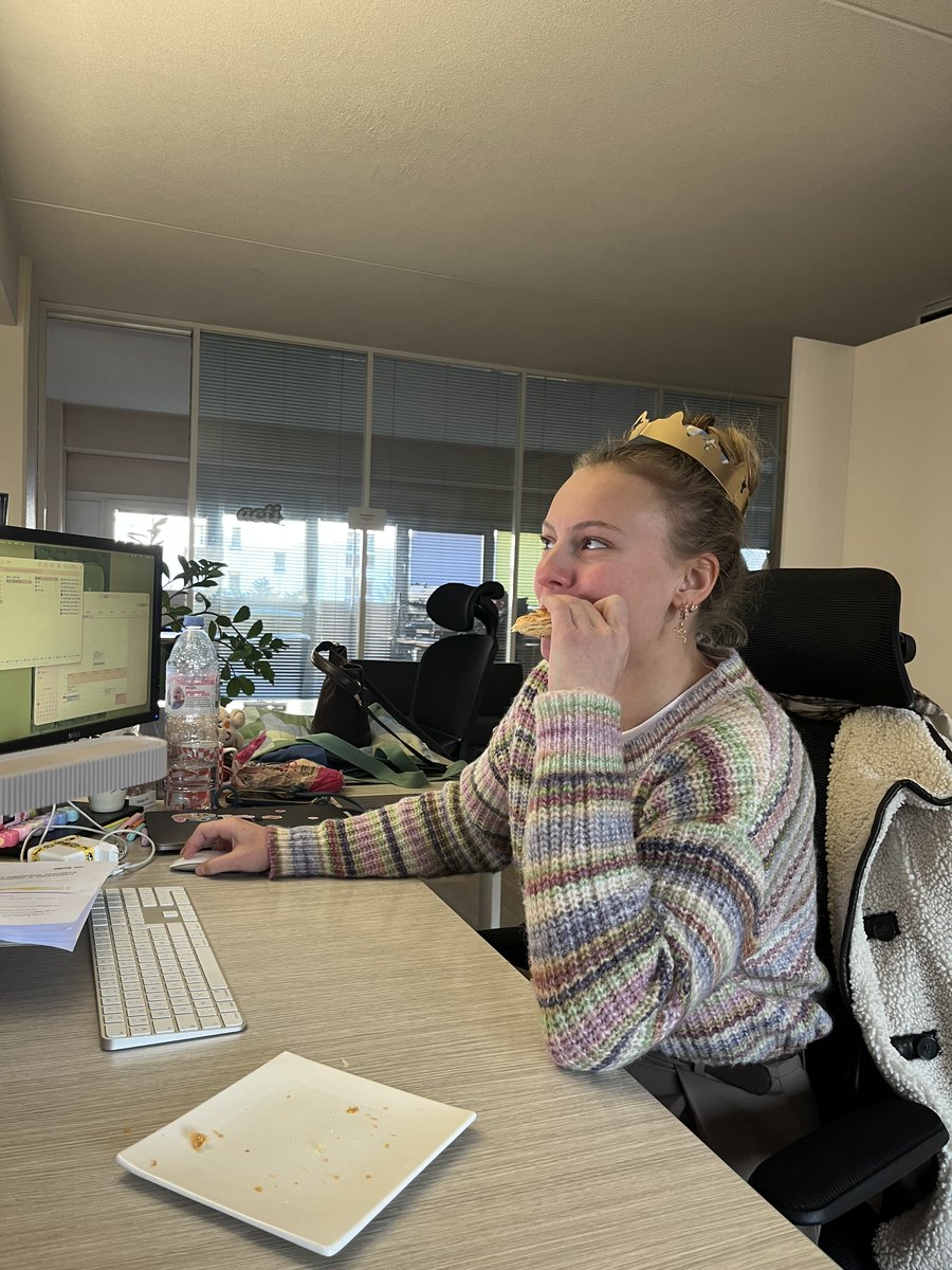 Agence digitale acti tweet media