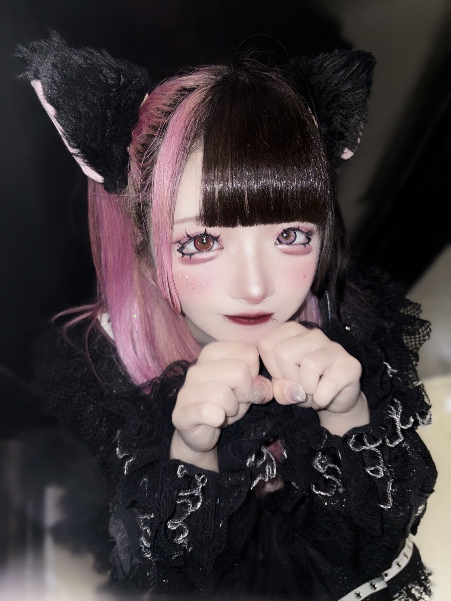 あーにゃん にゃん🐈‍⬛🎀