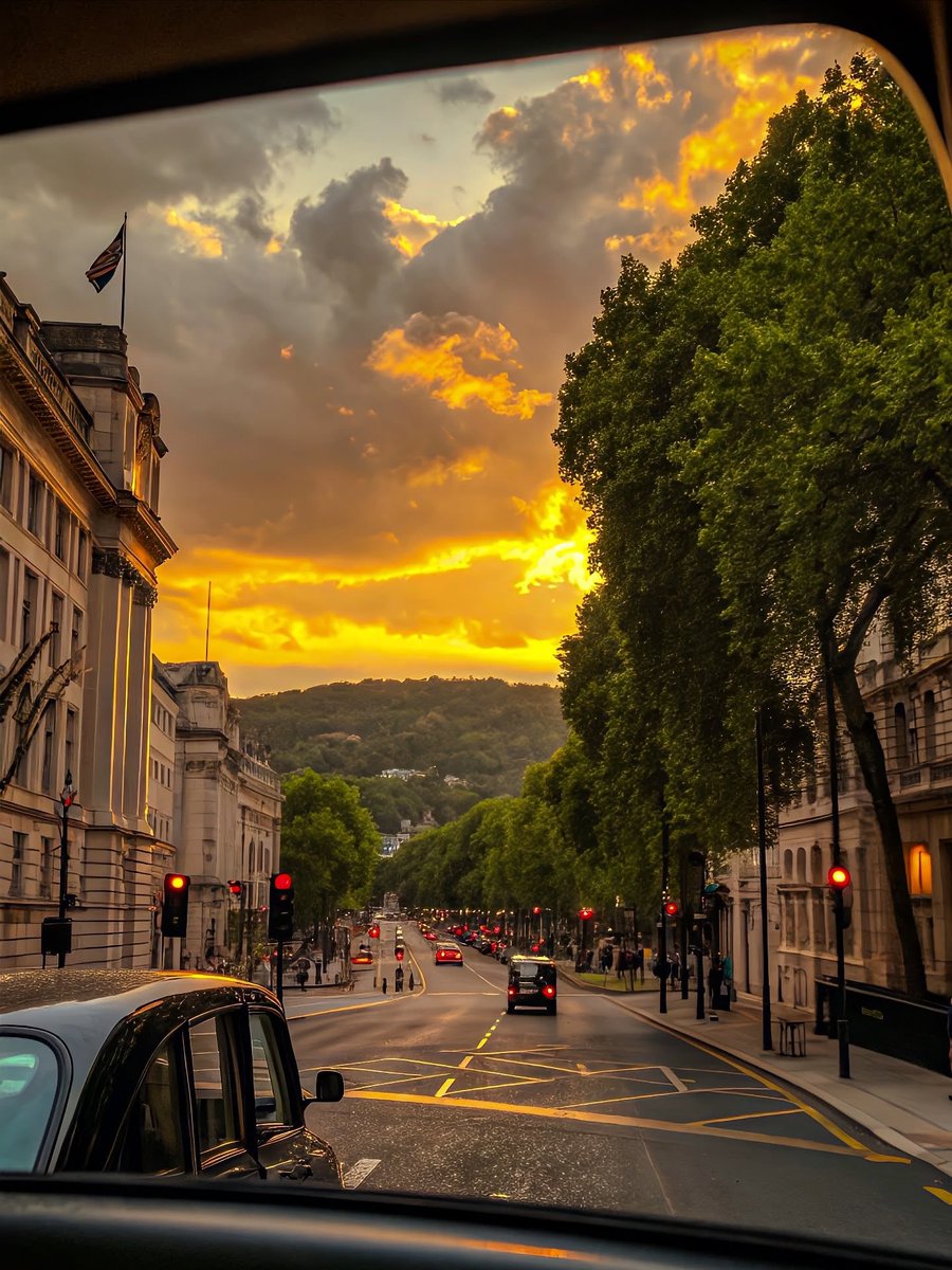 soylebisakinlik's tweet image. sunset