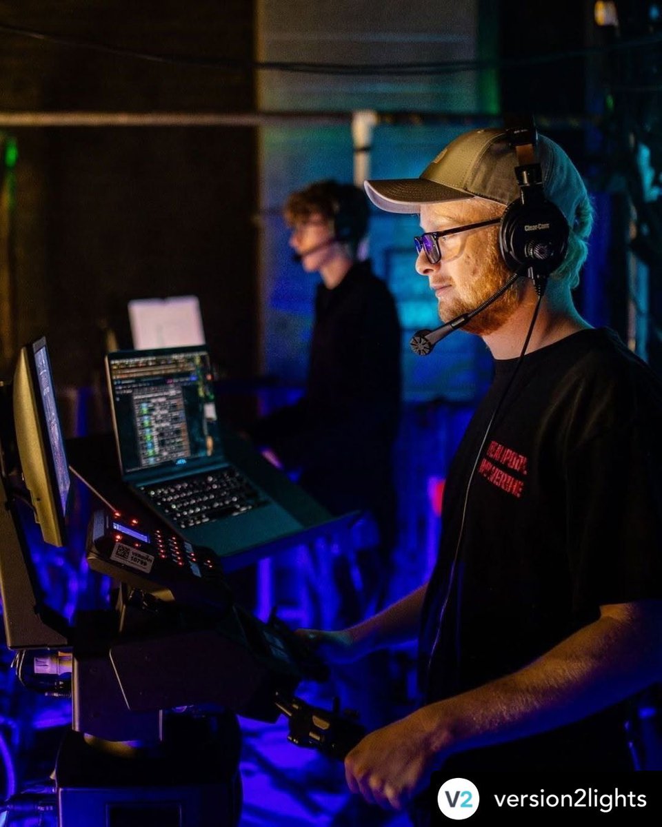 Robelighting's tweet image. It’s a #TechThursday with @version2lights supporting the next generation of lighting designers at the Liverpool Institute for Performing Arts with @Robelighting #RoboSpot systems for their follow-spotting assessments during ‘Carrie: The Musical’ at the Paul McCartney Auditorium.