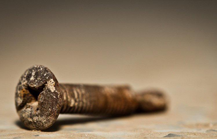 " يأسن الماء إذا لم يتحرك .. ويصدأ الحديد إذا لم يُستخدم .. 
وهذا ما يحدث للعقل إذا لم يفكر "