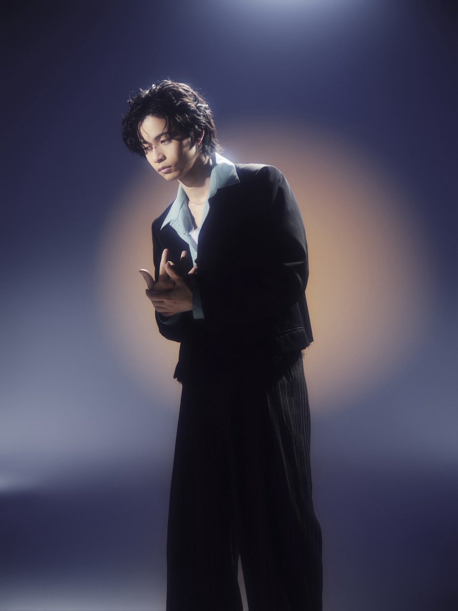jo0ji_info's tweet photo. jo0ji New Artist Photo by KIZEN

TVアニメ『呪術廻戦』
「死滅回游 前編」エンディングテーマ
「よあけのうた」1/10配信🔈

#呪術廻戦 
#死滅回游 
#jo0ji
#よあけのうた
#jjk 
#JujutsuKaisen https://t.co/HnpyttAuQj
