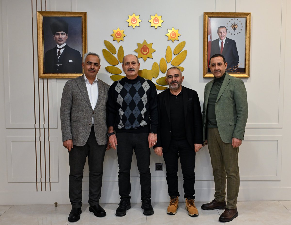 Oltu Belediye Başkanı Sn. Adem ÇELEBİ, Oltu Belediye Başkan Yardımcısı Sn. İsrafil ARSLAN ve iş insanı Sn. İlhami AY’a nazik gece ziyaretleri için teşekkür ederim.