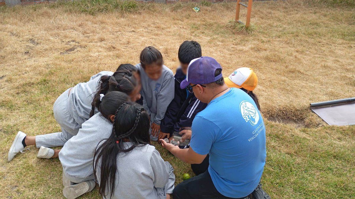 En el marco del convenio FIGEMPA - Geoparque Volcán Tungurahua, se realizarán talleres de “Socialización para el fortalecimiento de los inter-aprendizajes con enfoque de desarrollo sostenible, el entorno educativo, a partir del aprendizaje vivencial en patrimonio geológico.