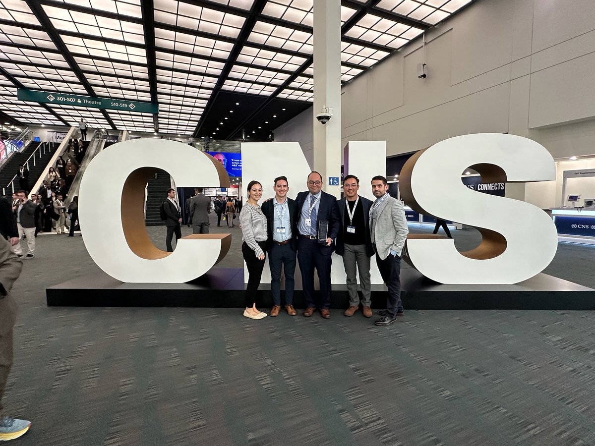 CUNSGY's tweet image. Gearing up for our last round of #NeurosurgeryResidency interviews tomorrow. Excited to add 3 new #residents to this amazing group!
#Neurosurgery #Match #Residency #NeurosurgeryResidency @CUMedicalSchool