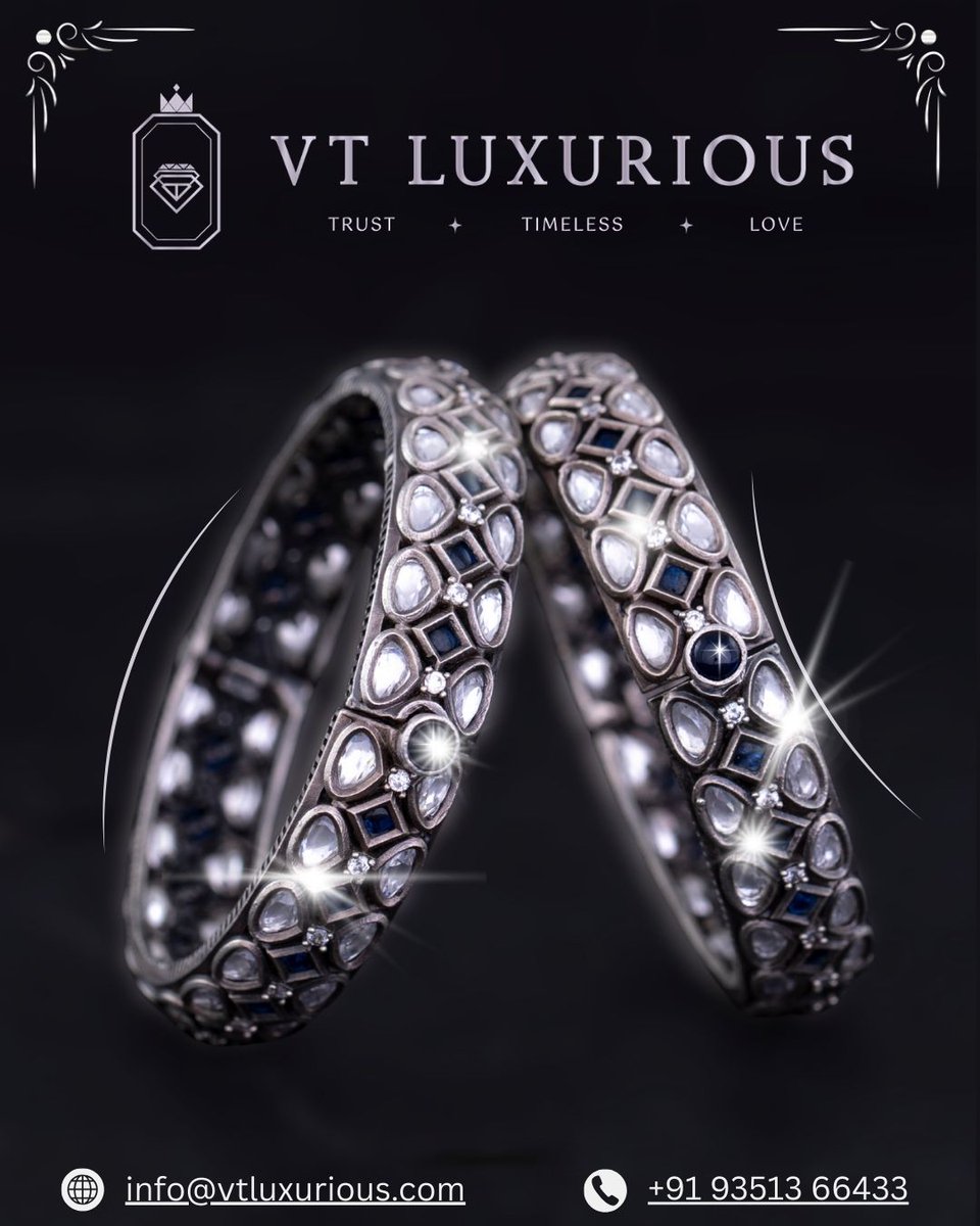 VTluxurious's tweet image. Discover finely crafted diamond bangles from VTLuxurious, designed with intricate stone settings and a refined finish.  vtluxurious.com
or  +91 93513 66433 #VTLuxurious #DiamondBangles #LuxuryDiamondJewellery #DesignerBangles #BridalDiamondJewellery #FineJewelleryIndia