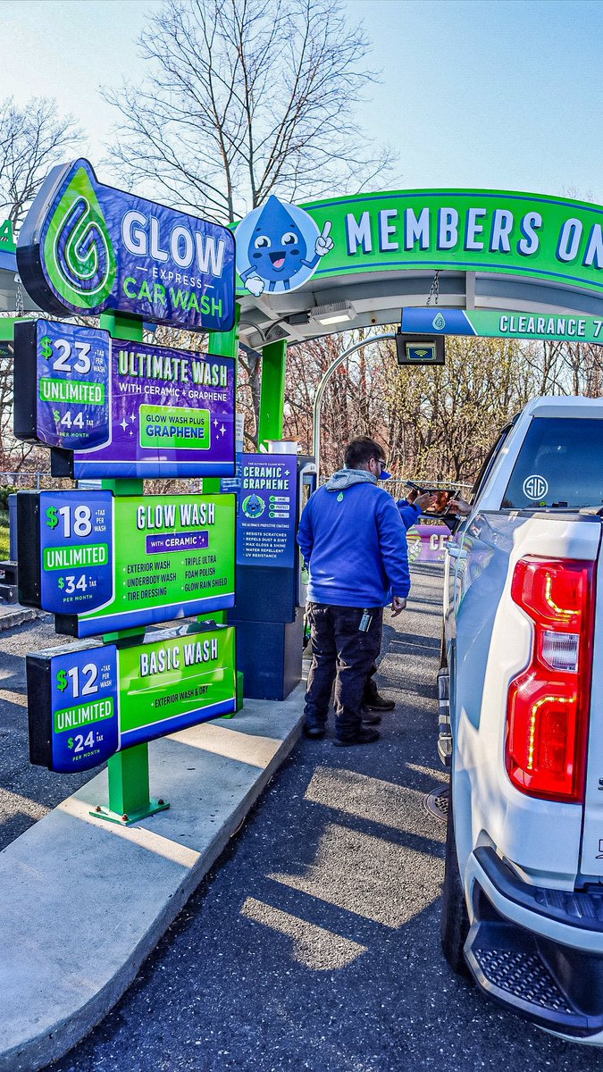 You’ve got questions &amp; we’ve got answers! 😊 Our friendly team is ready to answer any of your questions and help you pick the wash package that best fits your needs. Ask us anything (ok, almost anything). 😅💧✨ #glowcarwash #carwash #wevegotthis #stayshining