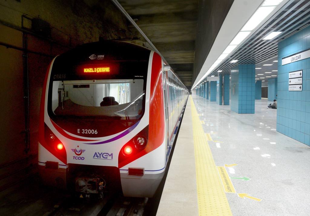 📌Manş Tüneli Fransa/ingiltere: 
50,5 km – 10 milyar $

📌Seikan Tüneli Japonya : 
54 km – 3,6 milyar $

📌Marmaray Türkiye: 
1,4 km – 5 milyar $

📌Matematik yalan söylemez.

📌Bunların hiçbiri asrın projesi falan değil, asrın kazığı bu.

📌Demek ki mesele mühendislik de değil…