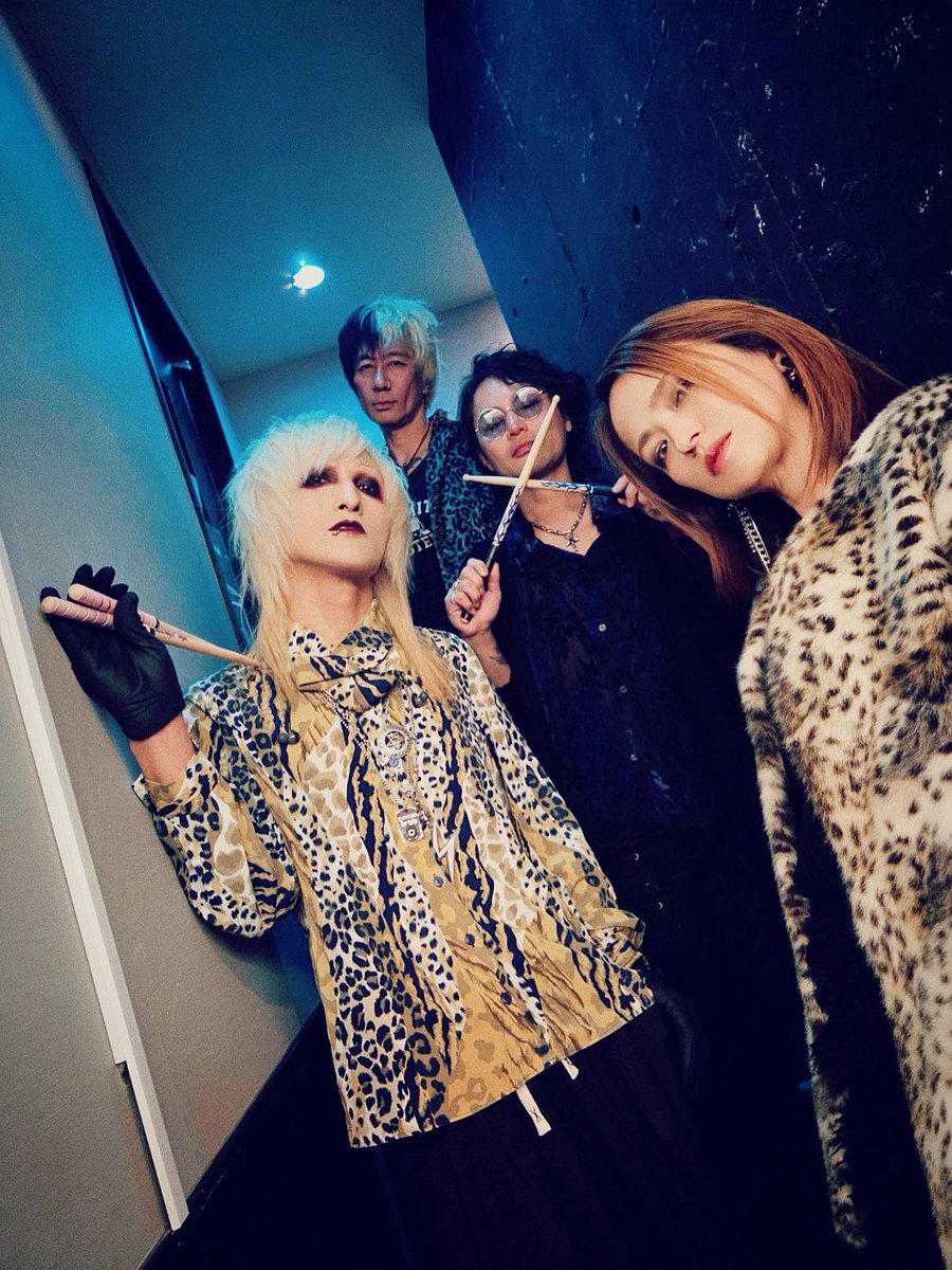 CHARGEEEEEE (@CHARGEEEEEE) / Posts / X