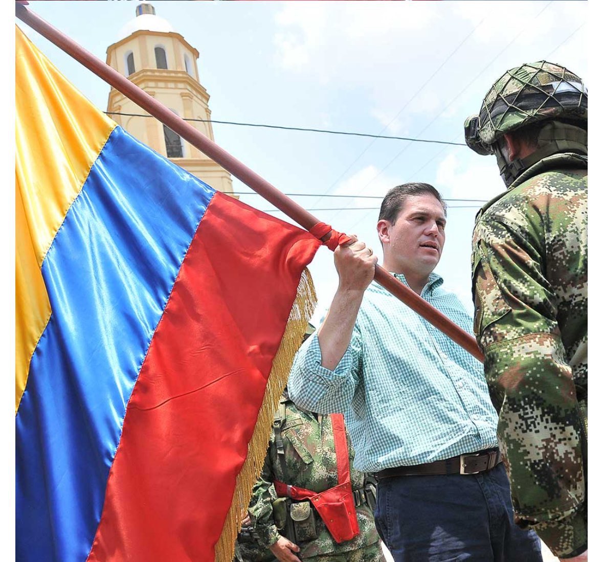 Este 8 de marzo voto con convicción y a consciencia: 
🗳️ Senado: Conservador #5 <a href="/GermanBlancoA/">German Blanco A</a> 
🗳️Cámara por Antioquia: Conservador #105 <a href="/CallejasJCamilo/">Juan Camilo Callejas</a> 
🗳️ Gran Consulta: Juan Carlos Pinzón <a href="/PinzonBueno/">Juan Carlos Pinzón Bueno</a> 

Confío en líderes serios, con carácter, experiencia y resultados para