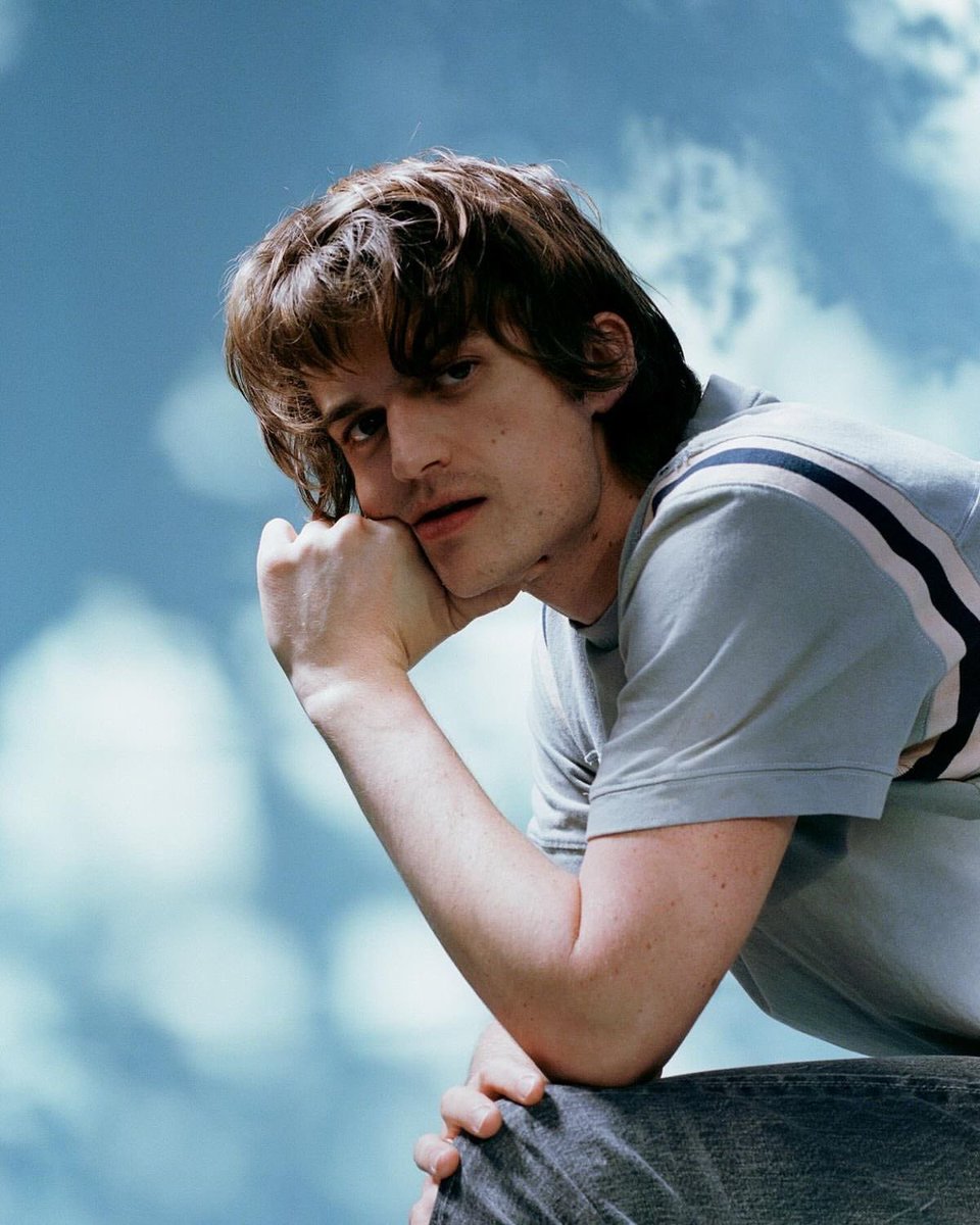 KEERYKINK's tweet image. Liza Soberano and Joe Keery are reportedly in talks to star in the movie adaptation of Emily Henry’s “Funny Story”.