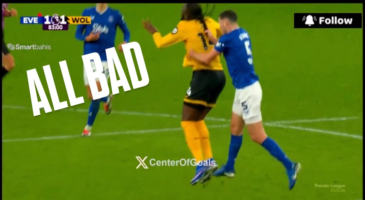 CrawfordTartan's tweet image. What is worse 
@PGMOL_ ?
Getting your nipple twisted off with the painful “nipple gripple” …. Or a gentle tug of the hair ? 
One was waived away as nothing the other a red card and three match ban.  Please answer at your leisure.