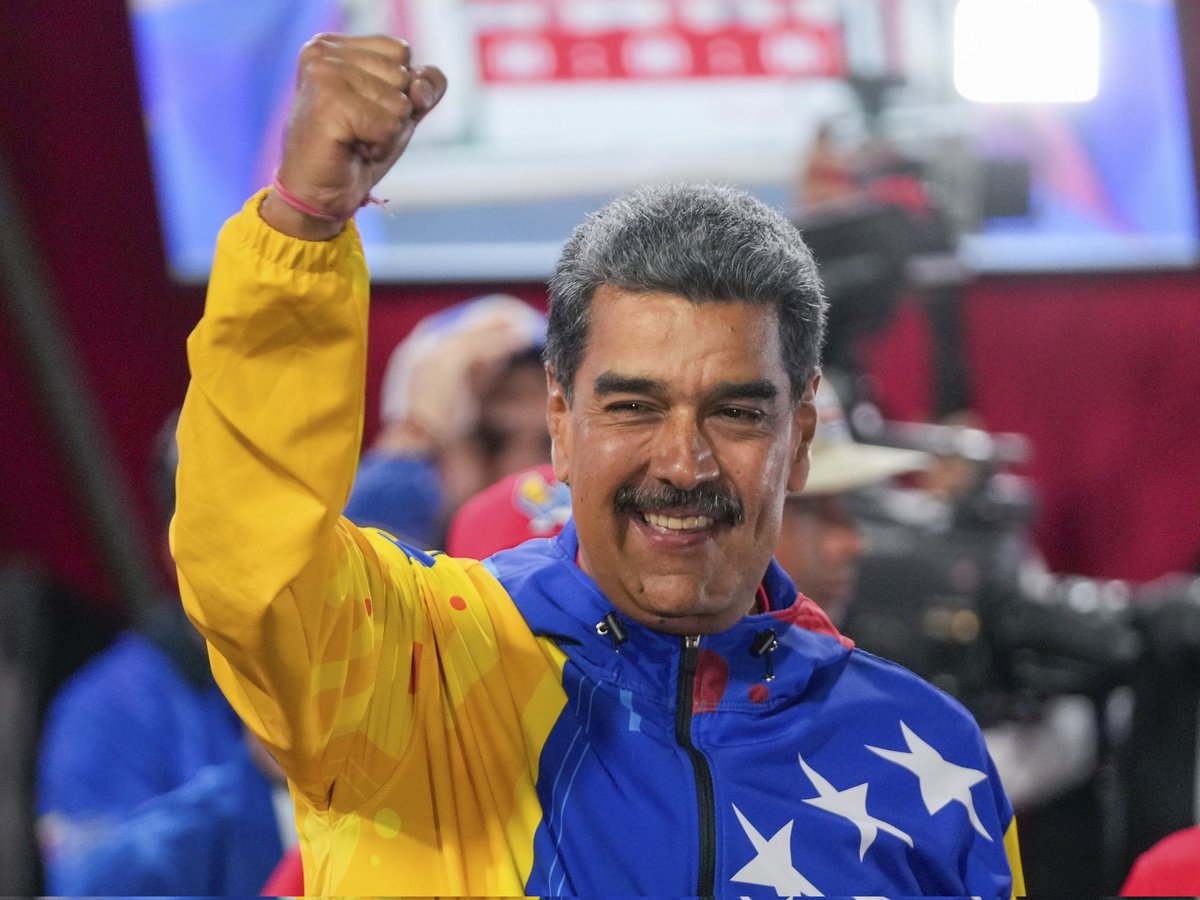 DailyBloomX's tweet image. 🇻🇪 Why do they hate this innocent man? 🤔🇻🇪💪
#Venezuela #Innocent #NothingWrong #Viral #FYP