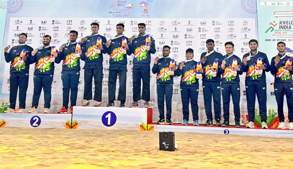 Congratulations to #Odisha Beach Pencak Silat Team on securing #Bronze 🥉 in Men's Regu Team event at the 2nd Khelo India Beach Games, 2026 in Diu. Rahul Sa, Sonu Semlia and Anshuman Bhowmick were part of this team.

#OdishaForSports #PencakSilat