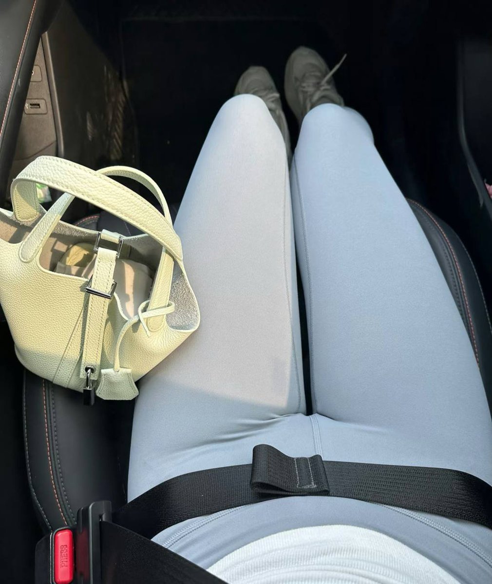 不早睡的kk tweet media