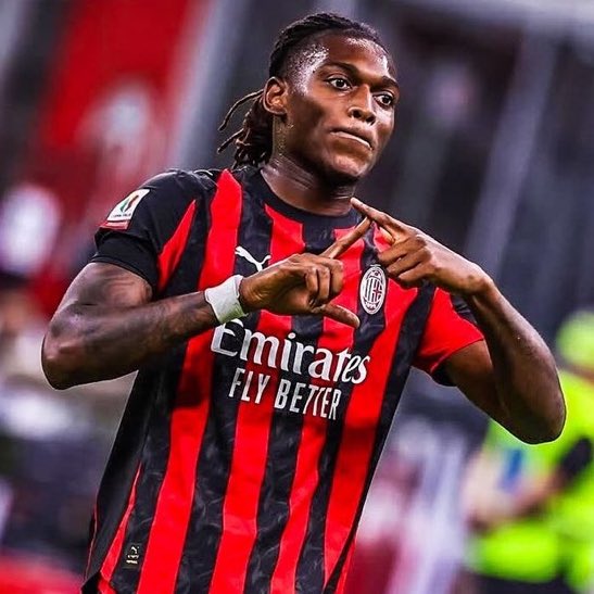 goalsside's tweet image. 🚨🚨| BREAKING: Chelsea are ready to back new coach Liam Rosenior with a huge transfer budget. The club are prepared to spend €150M on Fermin Lopez and Rafael Leao. [@fichajesnet]