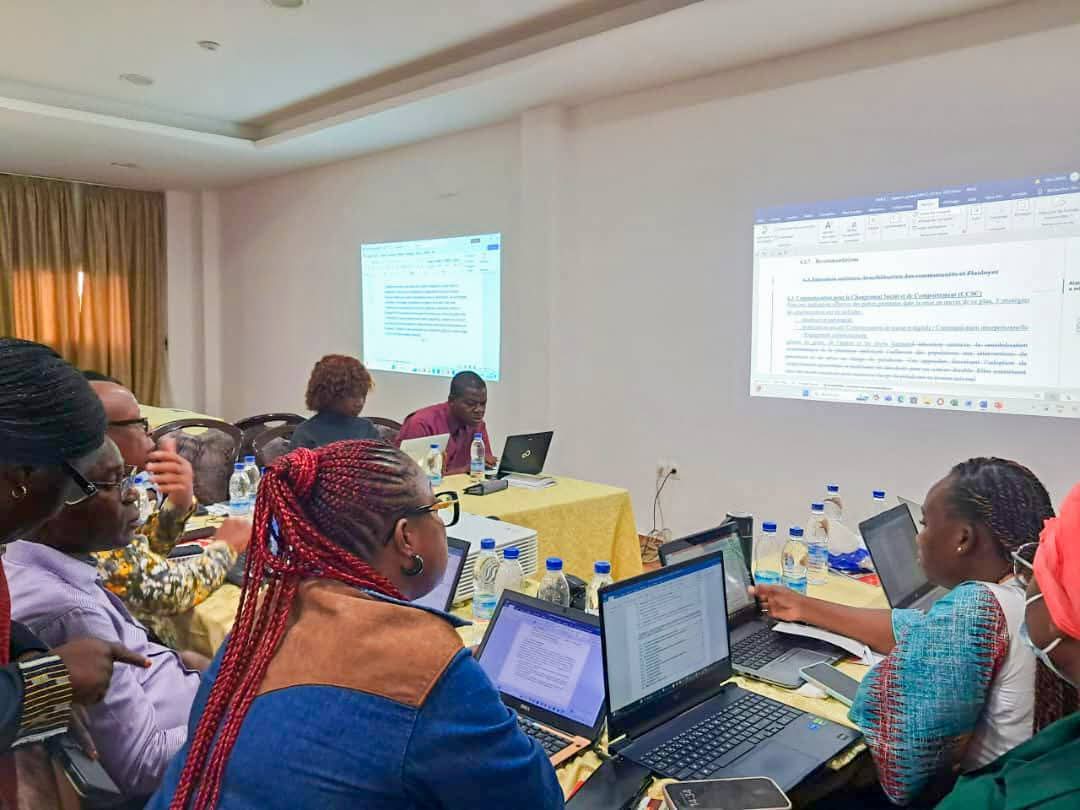 EngagendShare's tweet photo. From December 1 to 5, 2025, at the Sana Hotel in Abidjan, Engage &amp; Share participated in the workshop organized by the National #Malaria Control Program (PNLP) as part of the PNLP performance review.

Engage &amp; Share used this platform to amplify the voices of #women and #girls. https://t.co/elQfYw6sVz