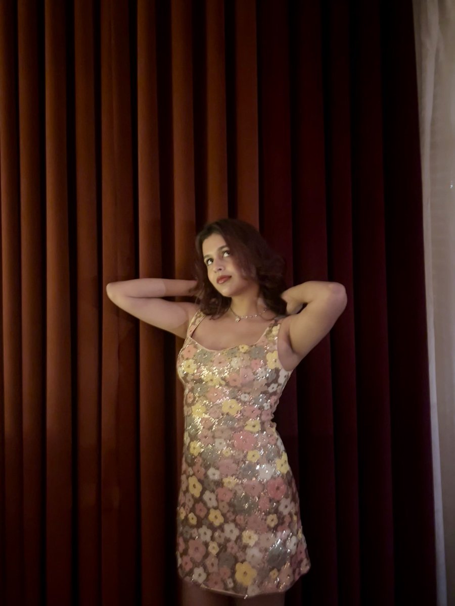 BlehVikaa's tweet photo. perhaps the only reason i celebrated my birthday was this dress- https://t.co/NZLHPRf6S0