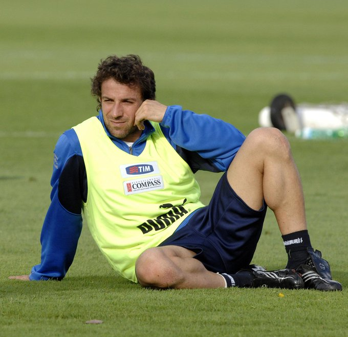 Former Footballers tweet media
