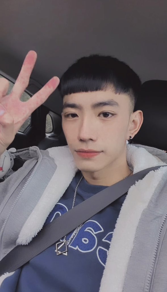 可樂😜😜 tweet media