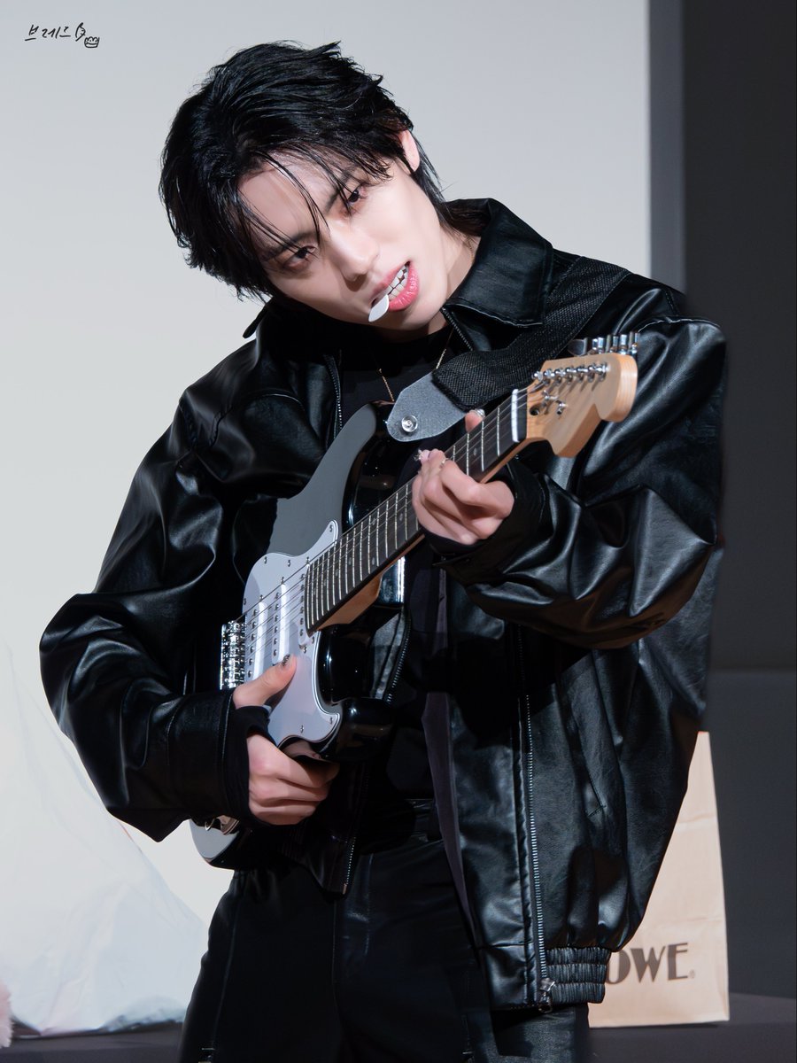 𝙞𝙛𝙣𝙩.𝟮𝙗𝙧𝙚𝙖𝙙 tweet media