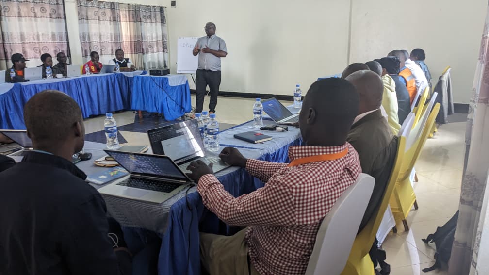 Rwanda Extractive Industry Workers Union tweet media