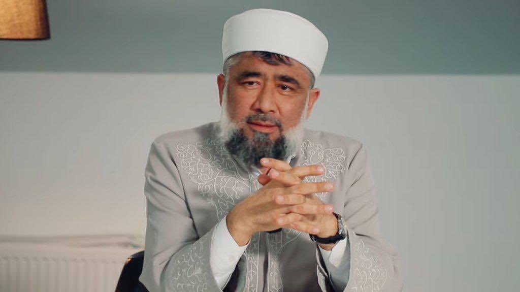 furkanhabernet's tweet image. 🔴 Geçtiğimiz Mayıs ayında Türkiye'den Özbekistan'a iade edilen ve Özbek rejimi tarafından cezaevine konulan alim Alisher Tursunov'un sağlık durumu kötüye gidiyor.

Tursunov’un Tip 2 diyabet nedeniyle böbreklerinin iyi çalışmadığı, ayaklarında şişlikler oluştuğu, kalbe giden kan…