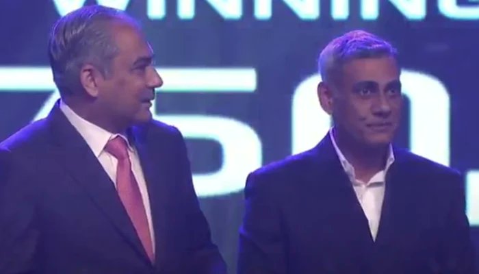 _haris24's tweet photo. Hyderabad becomes seventh PSL team in historic auction! 😇😄

#PSL #pslseventhteam #Hyderabad https://t.co/u5U3zFW0hz