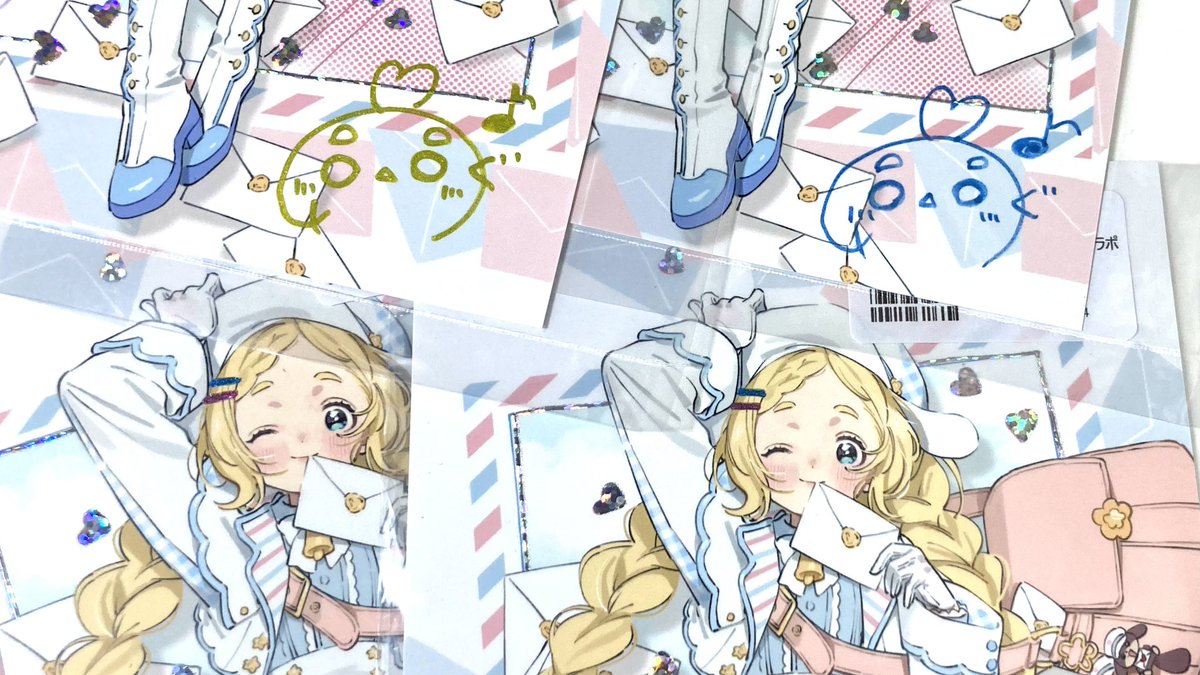 ポストカードだけ予備のつもりで2枚所望したのですが、サインは色違い