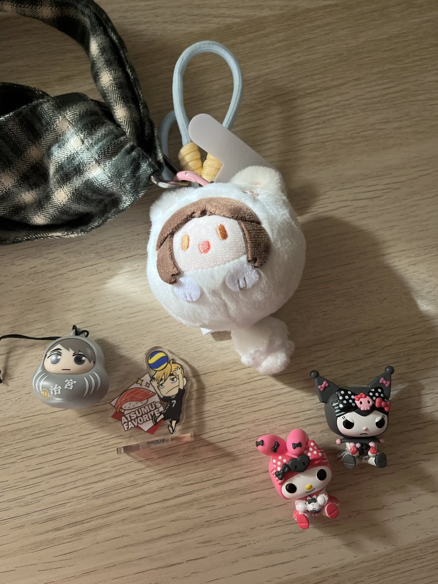 mis compritas ayer en <a href="/Murasaki_dh/">MURASAKI</a> 🥰💖 aún no me puedo creer que me salieran los dos gemelos 👀🫶