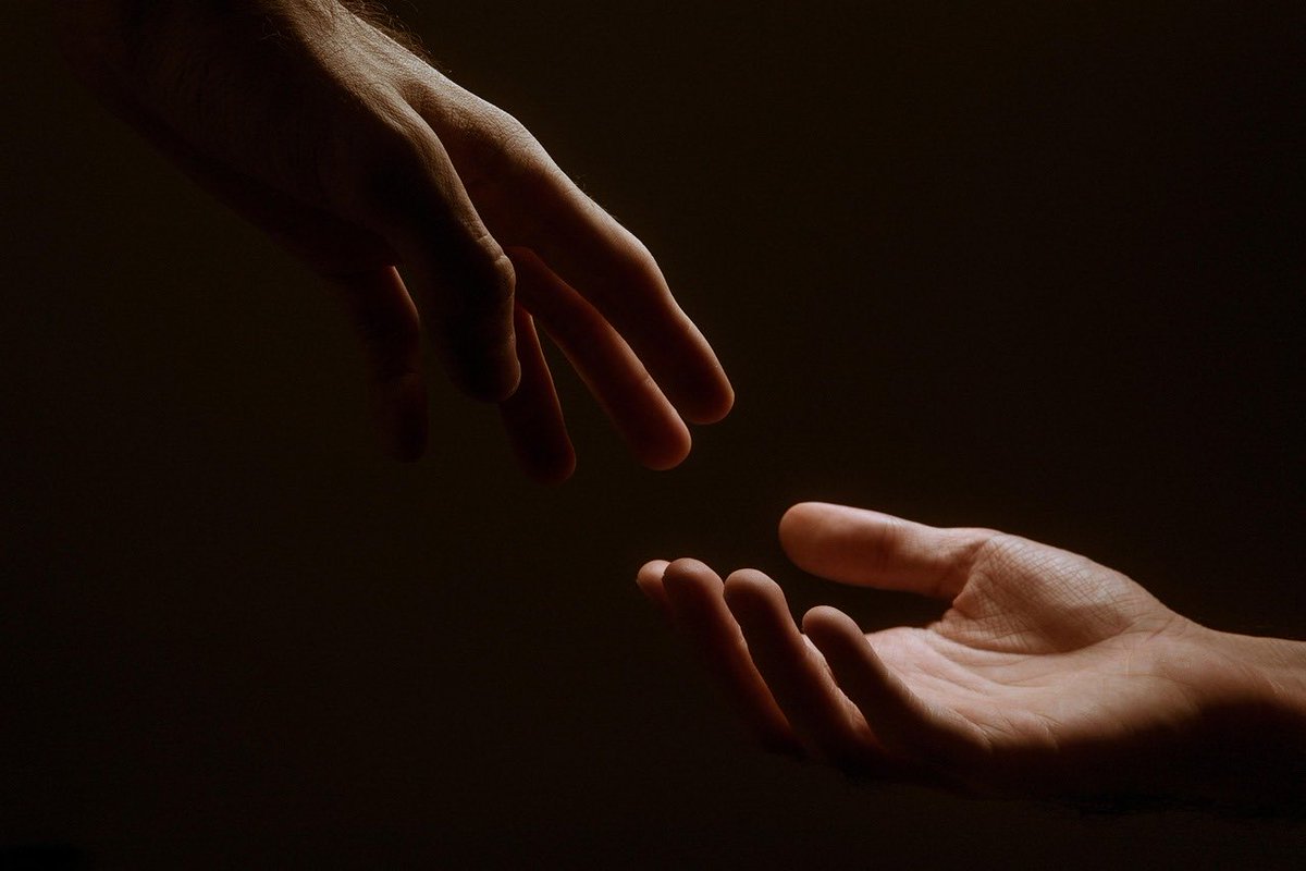 SouloraHub's tweet photo. We're built to belong. Strong relationships are essential fuel for our emotional and mental health. Discover why connection matters and how to nurture it.
By @ILesmos
https://t.co/PJxsQ2g9Uk https://t.co/P8QXBP32Kc