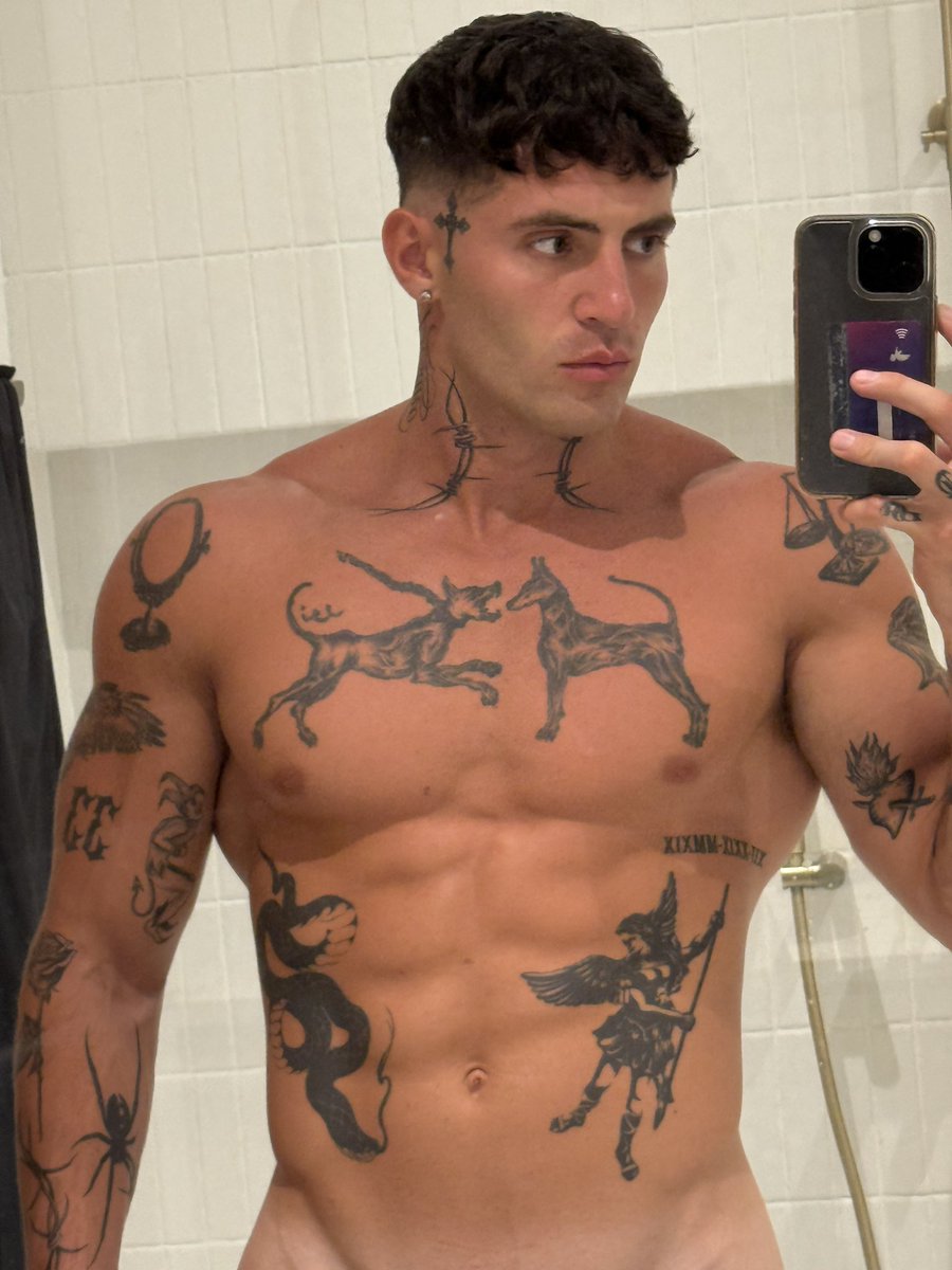 Ems (@emsakyi) on Twitter photo 