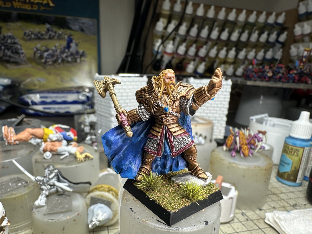 Valten Exalted of Sigmar on Foot