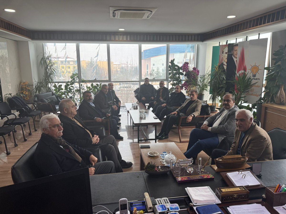 📍 AK Parti Diyarbakır İl Başkanlığı

Haftalık Olağan İl Yürütme Toplantımızı gerçekleştirdik.
Sahadaki çalışmalarımızı ve teşkilat faaliyetlerimizi değerlendirdik.

#TürkiyeYüzyılı hedefleri doğrultusunda,
#Diyarbakır’ın kalkınması ve güçlü yarınları için çalışmalarımızı