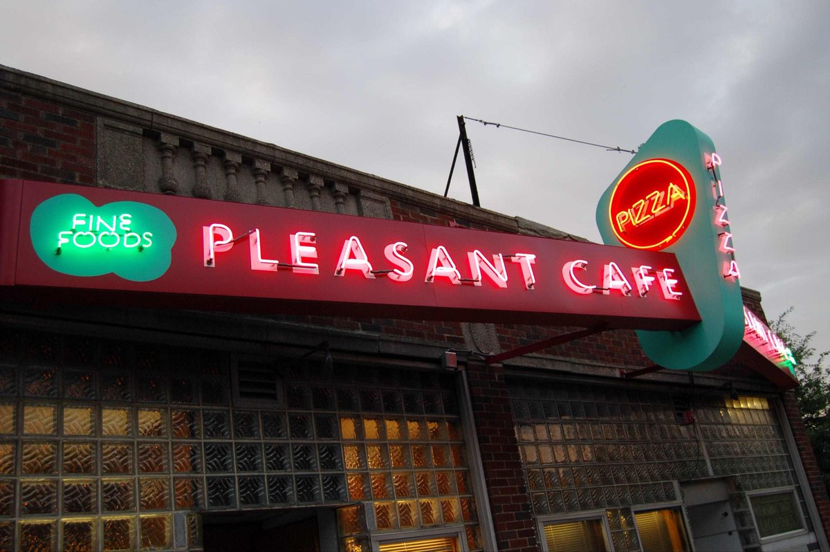 NewEnglandInfo's tweet photo. This old school Boston neighborhood restaurant and bar has been a local
favorite since 1937.
Read more at https://t.co/vMyQ0SEbxI
#boston #roslindale @OnlyInBOS @BostonDotCom @CityOfBoston @VisitMA @tedreinstein @MassLiveBoston https://t.co/wR2VB8mIs3