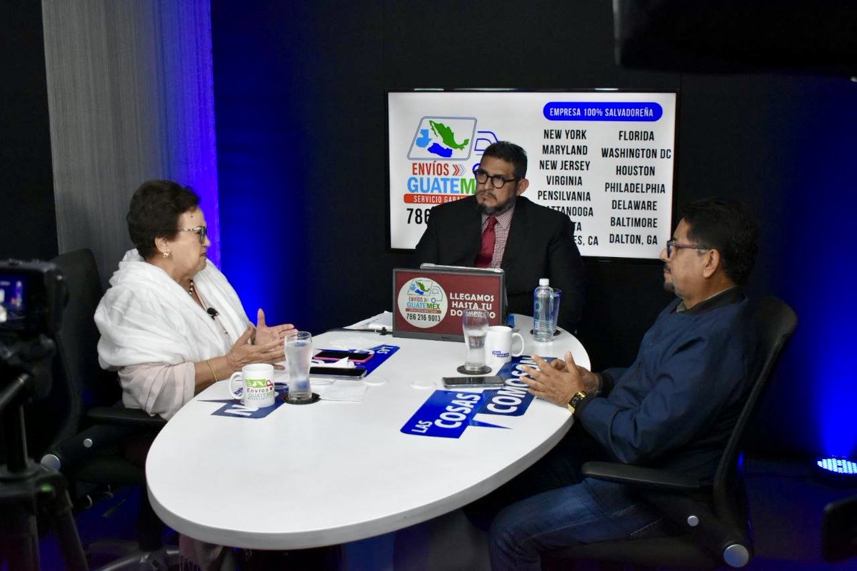 📣 Acompáñanos EN VIVO en #LasCosasComoSon, en el análisis de los temas de actualidad, junto a <a href="/Maupolitico/">MAURICIO RODRIGUEZ</a> y <a href="/antiguocus/">Melida Villatoro</a> 👇👇

youtube.com/live/G06GOKACo…