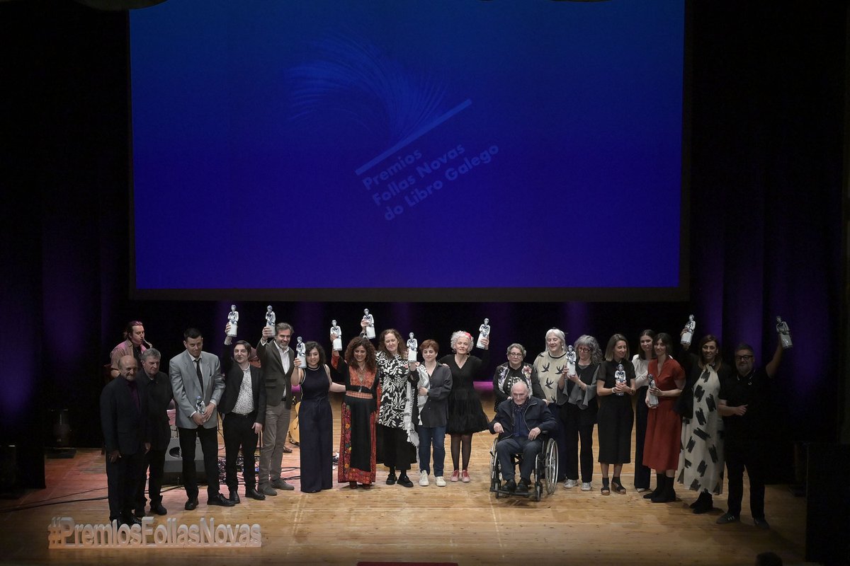 Premios Follas Novas do Libro Galego tweet media