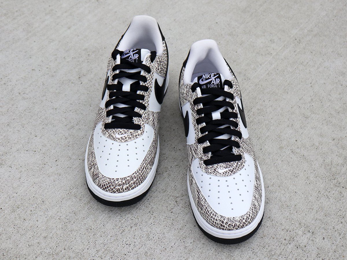AIR FORCE 1 LOW RETRO 